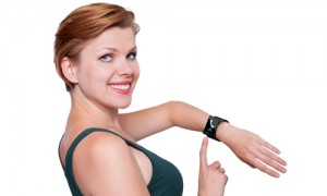 girlwearingphonewatch
