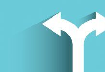 Choosing Between BI-Analytics Giants and Best-of-Breed Providers