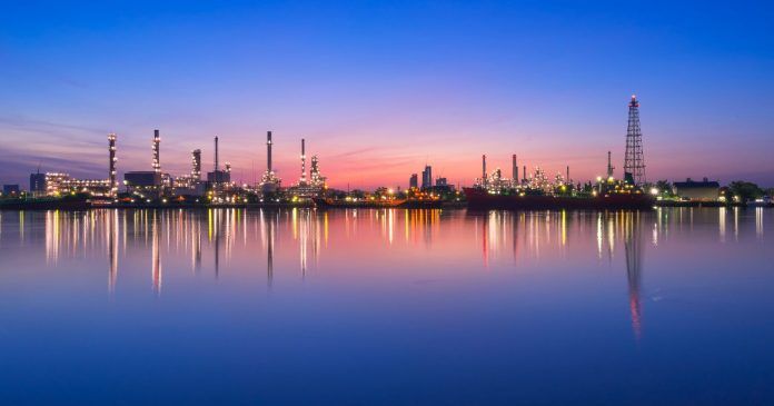 OAG Analytics TIBCO Data Visualization OAGAnalytics TIBCODataVisualization scaled e1588796520962 696x365 From Crude Estimates To Accurate Precision In The Oil Fields
