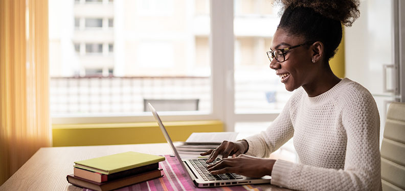 Women working on laptop